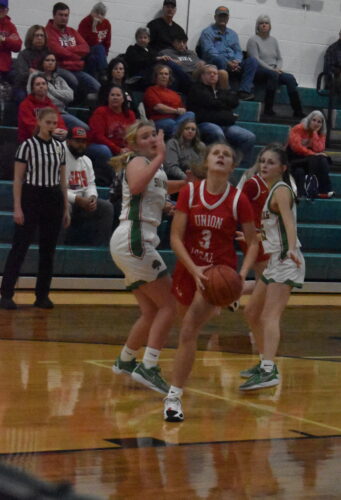 Union Local Jets Get Defensive In Rout of Barnesville, 42